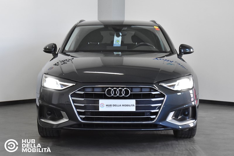 AUDI A4 Avant 30 TDI/136 CV S tronic Business Advanced